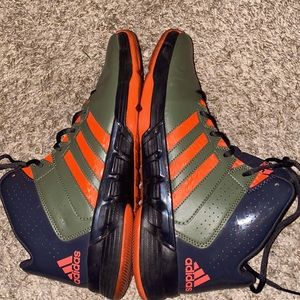 Adidas High Top Basketball CLN 1DU001 SZ 10.5 GRN/ORANGE